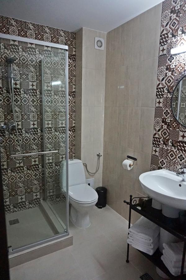 Coquette Villa Mamaia Nord นาโวดาริ ภายนอก รูปภาพ
